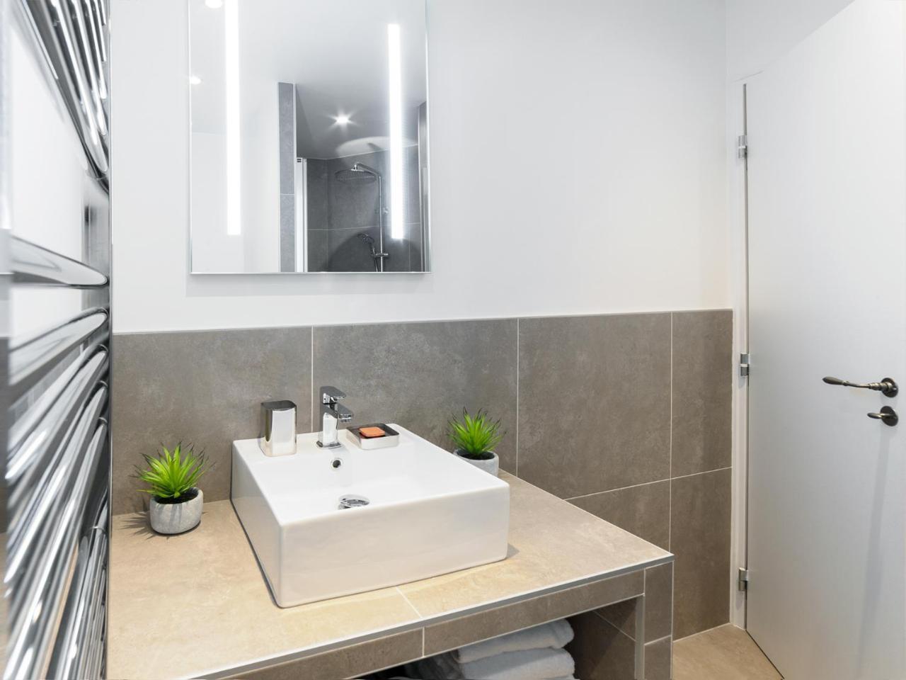 Livinparis - Luxury Ac 2 & 3 Bedrooms Le Louvre Zewnętrze zdjęcie